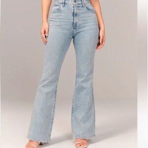 Abercrombie and Fitch Curve Love jeans Vintage Flare High Rise 28